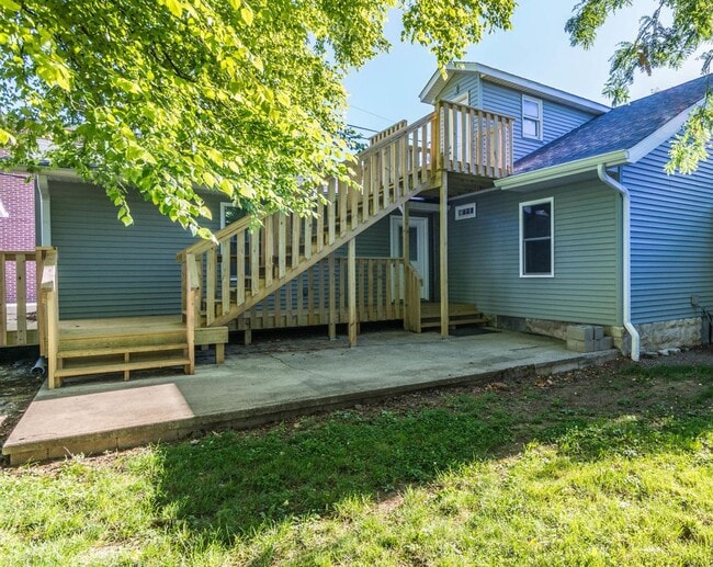 Photo - 211 N Madison - 4Bed/2Bath - New Remodeled! House