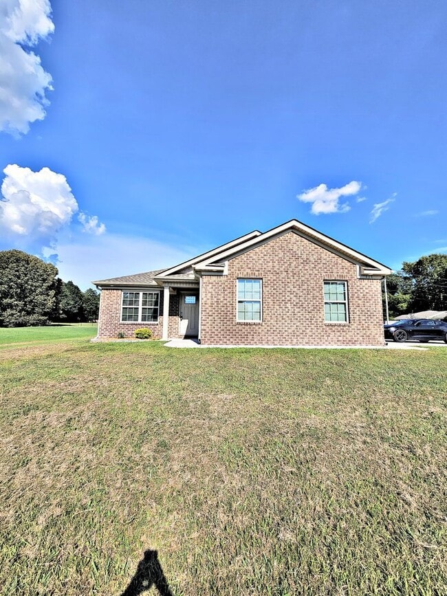 Building Photo - 717 Iron Wood Dr