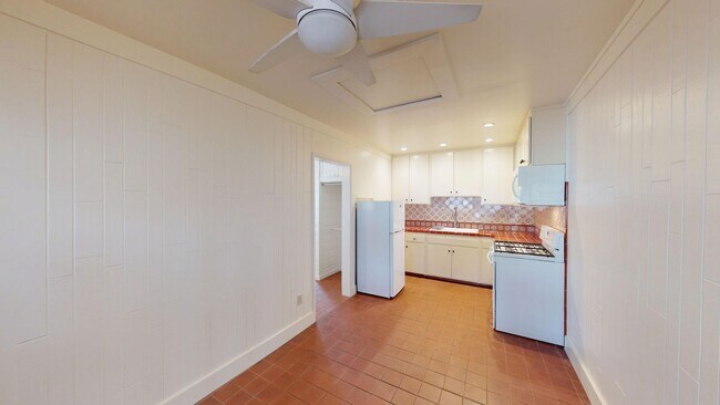 Foto del edificio - Charming Detached 1-Bedroom