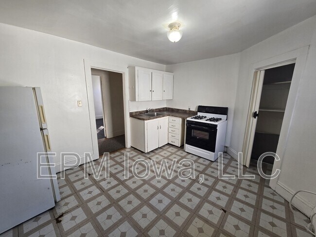 Foto del edificio - 1424 1/2 Grant Avenue