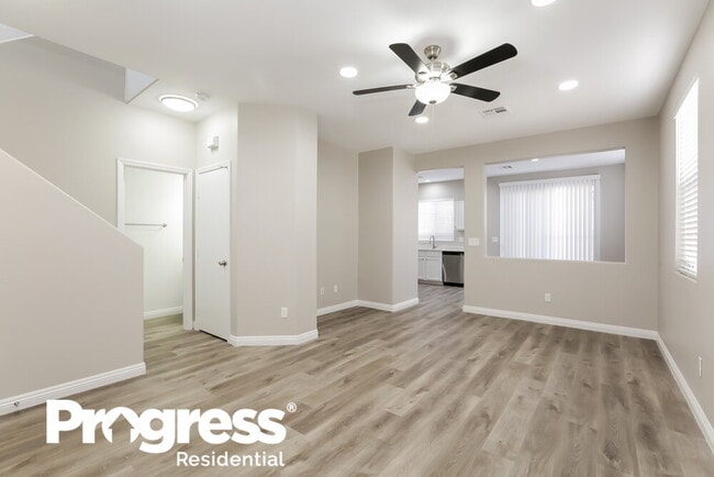 Foto del edificio - 2647 Cottonwillow St