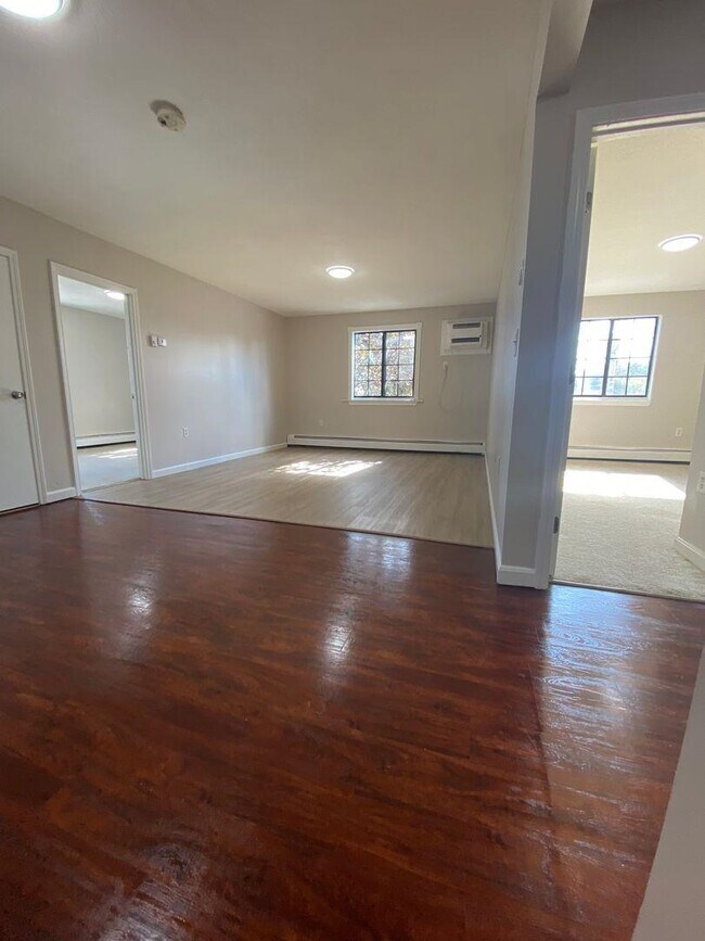 Foto del edificio - 153 W Hancock St