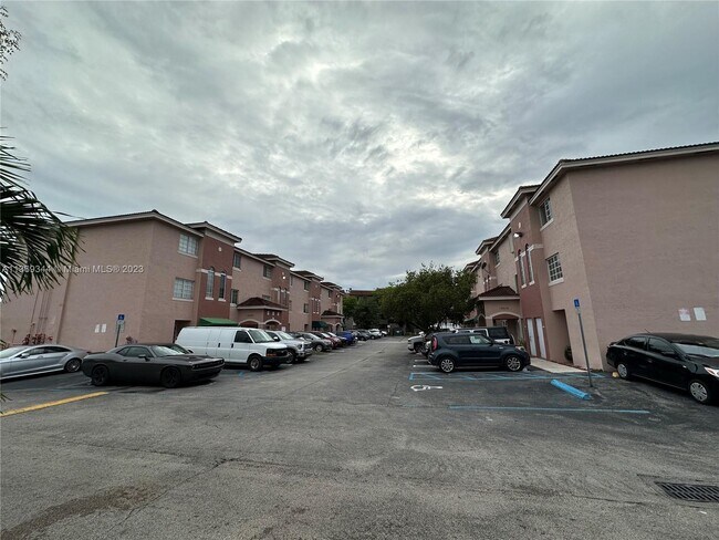 Foto del edificio - 12005 SW 14th St
