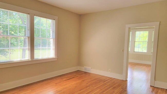 Building Photo - 7643 Nolensville Rd