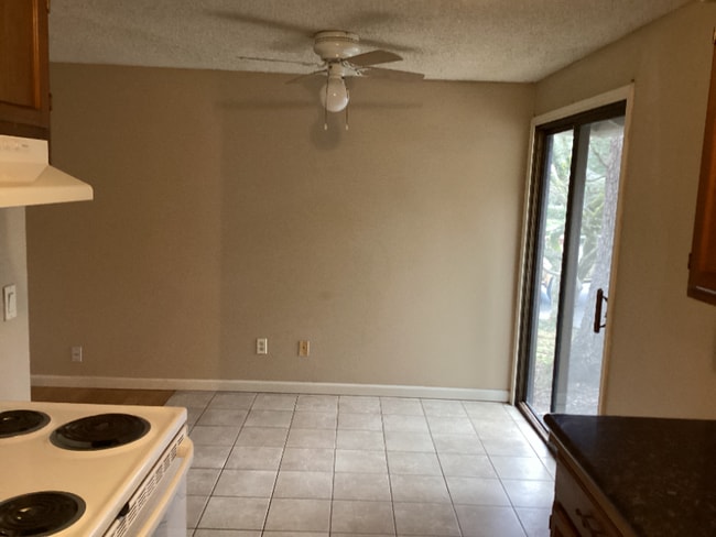 Photo - 3515 NE View Ave Townhome