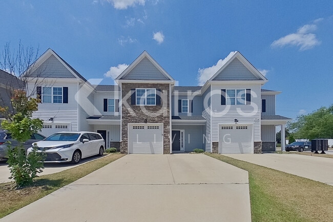 Building Photo - 3704 Oak Leaf Wy