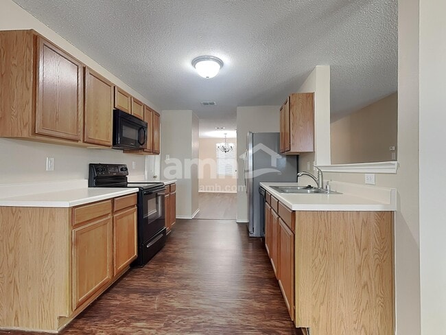 Foto del edificio - 3041 Dusty Ridge Dr