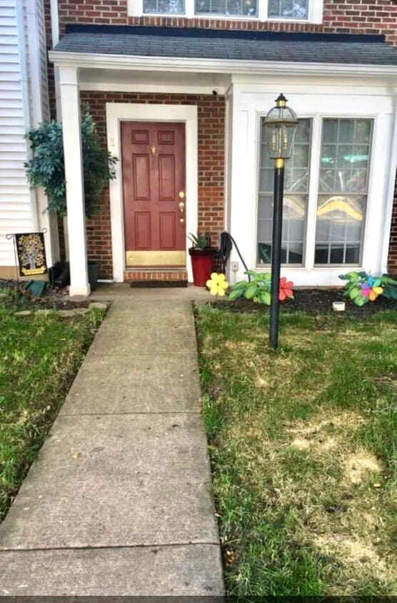 Photo - 8876 Stable Forest Pl (Linton Hall, VA)