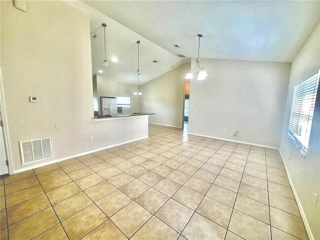 Foto del edificio - 4011 Turkey Creek Rd
