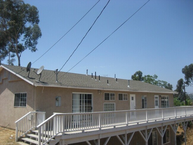 Building Photo - 7BD/3BA, Large Decks! (Lease out, pending signatures. Check back in a few days!)