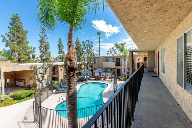 Foto del interior - Poway Parkview