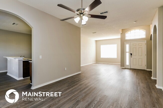 Foto del edificio - 196 Aurelia Ct