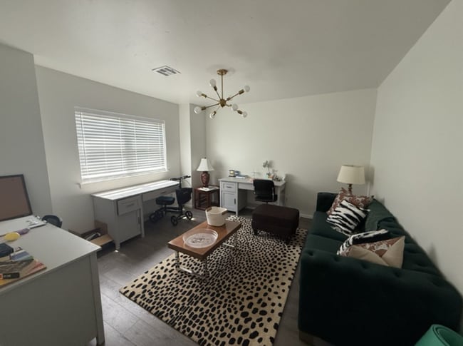 Foto del edificio - 1729 Lenox Dr