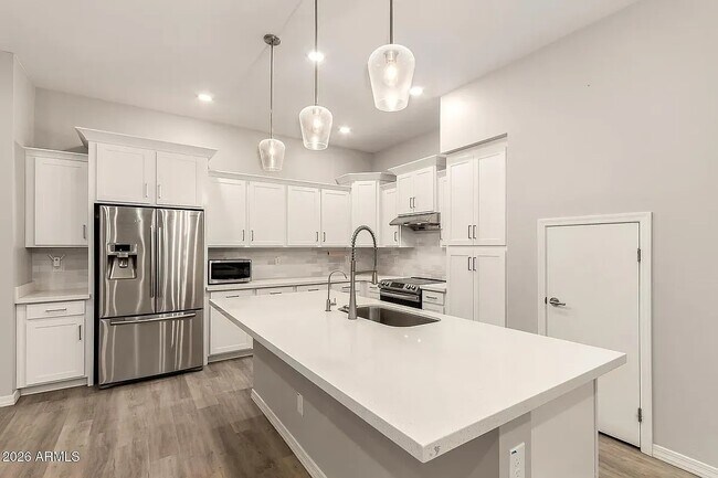 Foto del edificio - 1476 E Shannon St