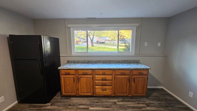 Foto del edificio - 1258 Richard Ct