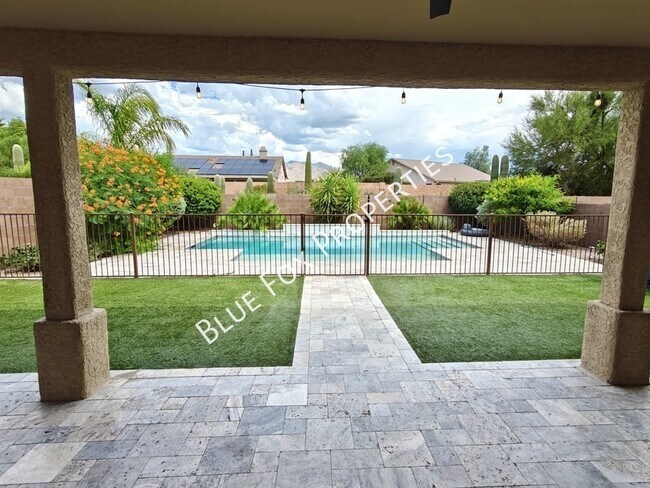 Building Photo - 8838 N Hardy Preserve Loop