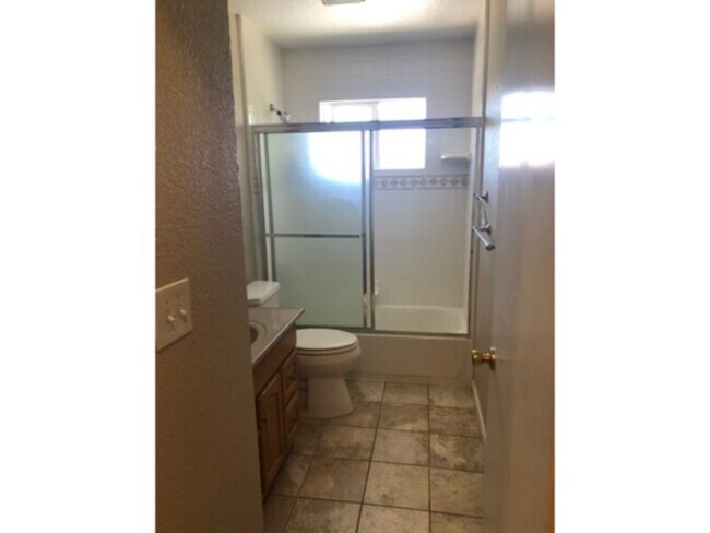 Building Photo - Available 2 bedroom, upstairs condo with f...