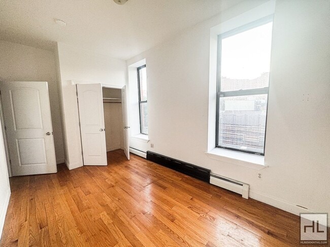Building Photo - 383 W 125th St