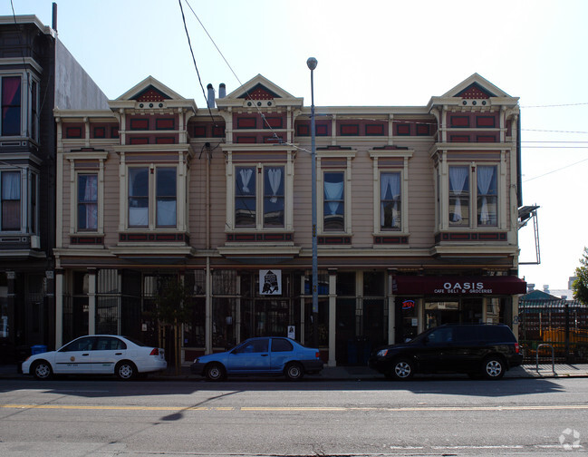 Building Photo - 423-433 S Van Ness Ave