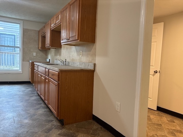 Building Photo - Newly Remodeled!!