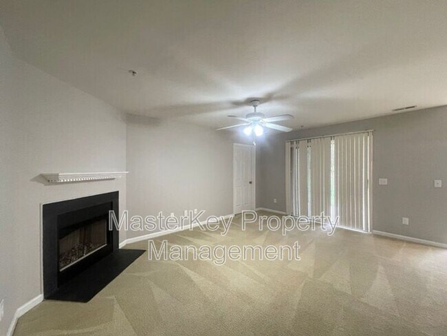 Building Photo - 1113 Chenille Dr