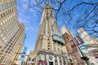 Building Photo - 800 N Michigan Ave