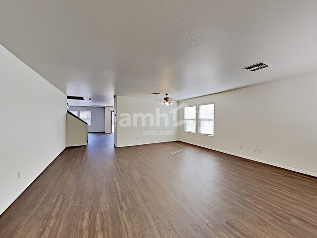 Foto del edificio - 2833 W Sunshine Butte