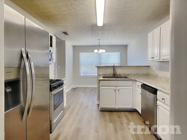 Foto del edificio - 185 Labrea Blvd