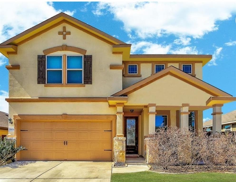 Foto principal - 19304 Nicole Ln