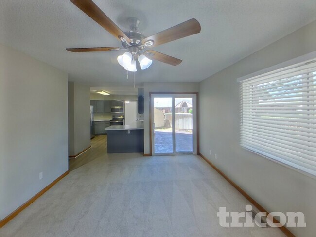 Foto del edificio - 1040 Catherwood Dr