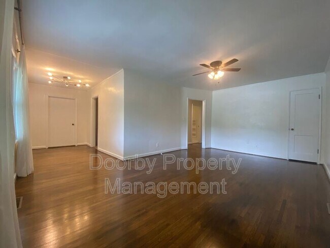 Foto del edificio - 4833 Appian Way