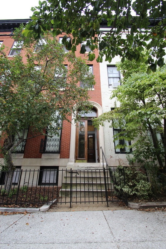 Building Photo - 1513 Bolton St