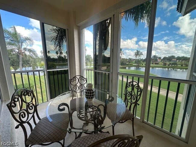 Foto del edificio - 9250 Bayberry Bend