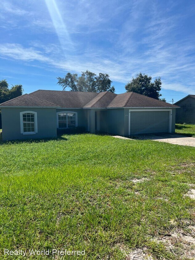Primary Photo - 3 br, 2 bath House - 695 Sagamore Dr