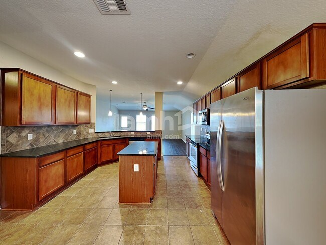Foto del edificio - 5531 Southern Oaks
