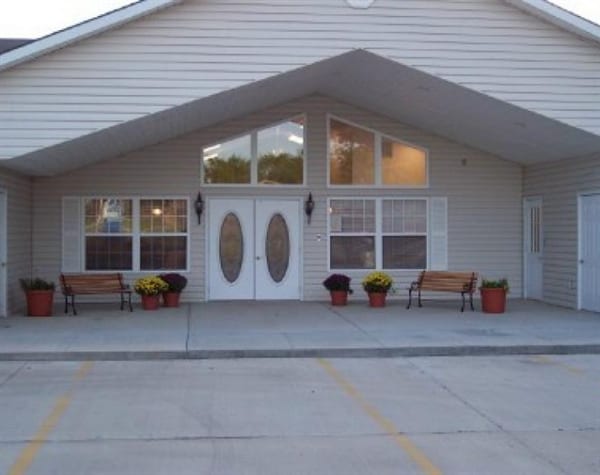 Primary Photo - Riverview Villas