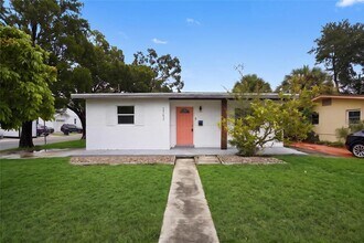 Building Photo - 1763 30th Ave N