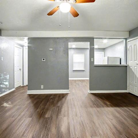 Foto del edificio - 1212 Riverview Dr