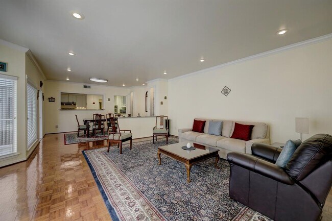 Foto del edificio - 2102 Stonewalk Dr