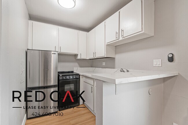 Foto del edificio - 1200 N Olive Dr