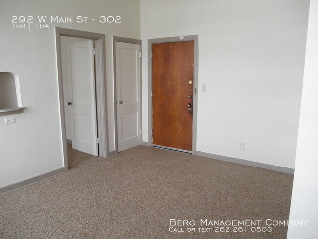 Building Photo - One Bedroom One Bath