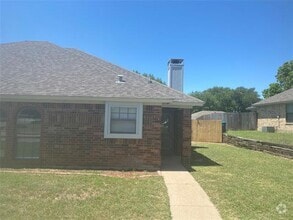 Building Photo - 10303 Lone Pine Ln