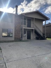 Building Photo - 2019 Mariner Dr