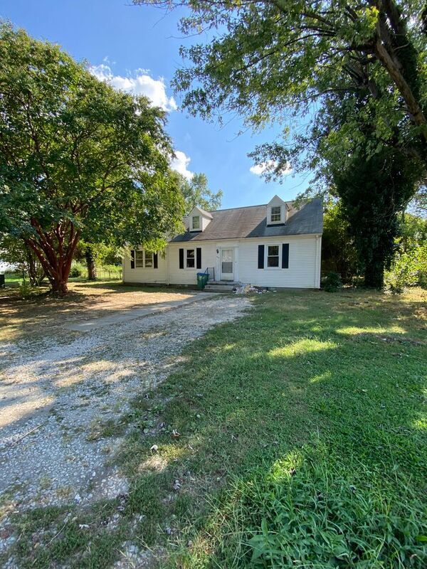 Building Photo - 3115 Navarone Ave