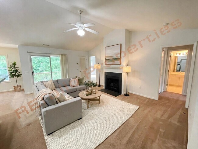 Foto del edificio - 3622 Wellington Ridge Loop