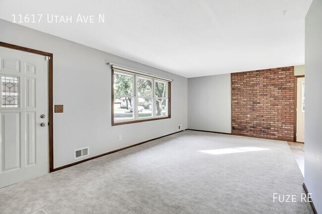 Foto del edificio - 11617 Utah Ave N