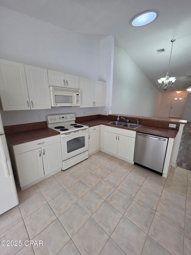 Foto del edificio - 3046 Meadow St