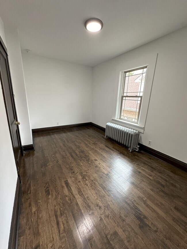 Foto del edificio - 2535 N Linder Ave