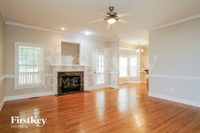 Building Photo - 49 Yellow Daisy Pl