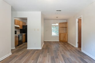 Building Photo - 2295 Nannas Loop